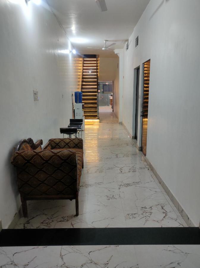 Hotel Khubsaras Palace By Chhabra'S Agra  Buitenkant foto